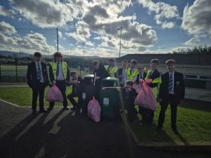 Eco-Schools litter pick